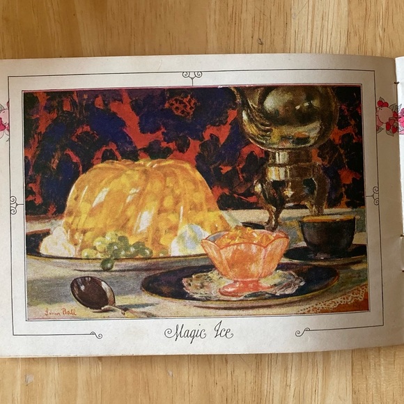 Vintage green Tupperware mold with 3 Jello recipe books from 1927, 1932, 1952 - Picture 7 of 14